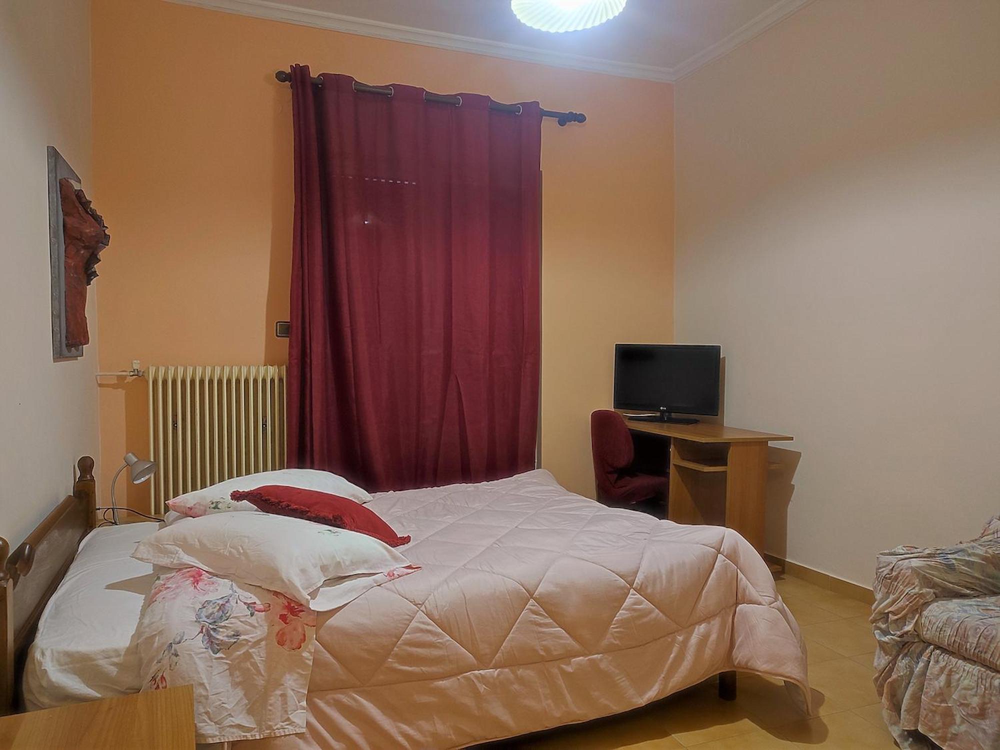 Mema's Tranquil In - Free Parking Patras